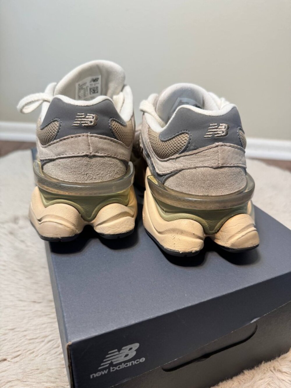 New Balance 9060 Driftwood Castlerock Sneakers US 7 - Picture 3 of 5